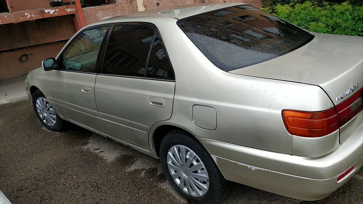Toyota corona t210
