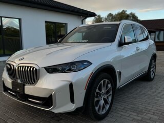 2023 BMW X5 40i IV (G05/G18) Рестайлинг, белый, 6600000 рублей, вид 1