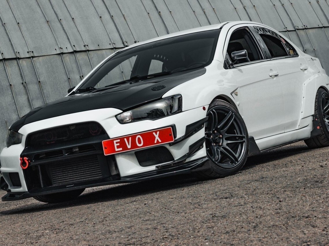 Переделка lancer 10 в evolution