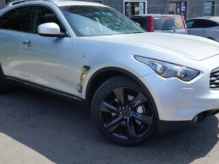 2010 Infiniti FX37 II (S51), серебристый, 1580000 рублей, вид 1