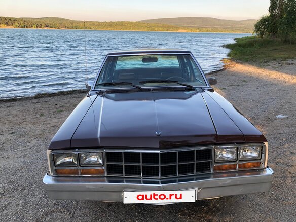 1982 Ford Fairmont, бежевый - вид 4