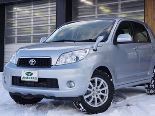 2015 Toyota Rush I, серебристый, 920000 рублей, вид 1