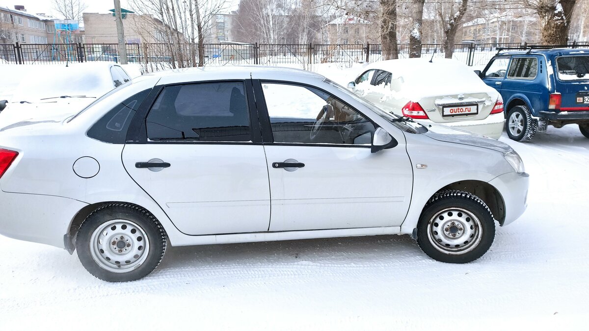 Гранта 691 серебристый
