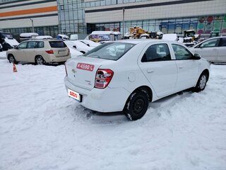 2022 Chevrolet Cobalt II Рестайлинг, белый, 547400 рублей, вид 3