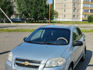 2008 Chevrolet Aveo I Рестайлинг, серебристый, 700000 рублей, вид 1