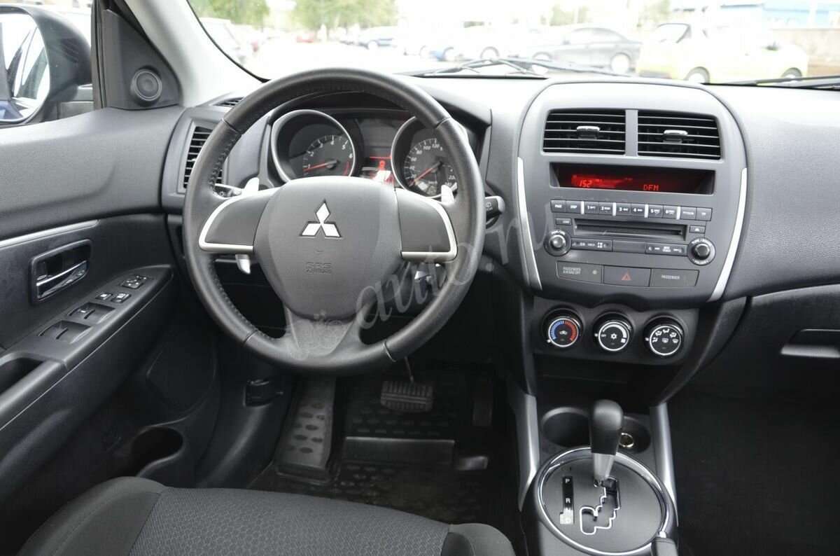 Что лучше тойота королла или митсубиси асх - 92 фото