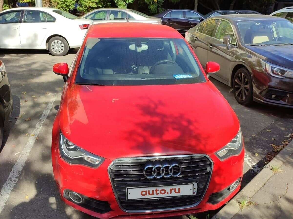 Купить б/у Audi A1 I (8X) 1.4 AMT (122 л.с.) бензин робот в Москве ...