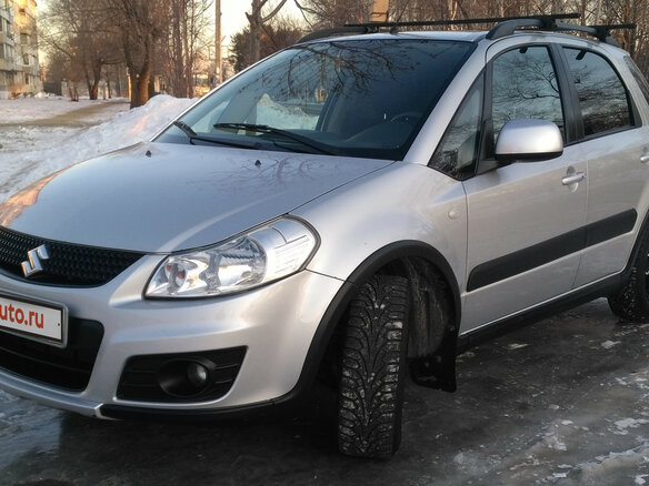 2012 Suzuki SX4 I (Classic) Рестайлинг, серебристый