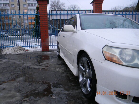 2001 Toyota Mark II IX (X110), белый - вид 9