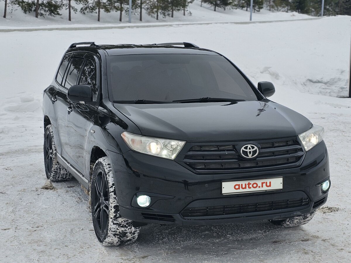 Купить б/у Toyota Highlander II (U40) Рестайлинг 3.5 AT (273 л.с.) 4WD ...