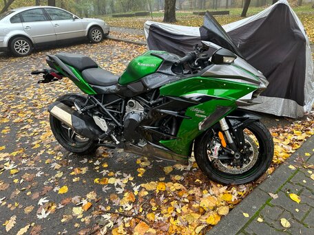 Kawasaki Ninja H2 SX 1 200 000 13 Kawasaki Ninja H2 SX