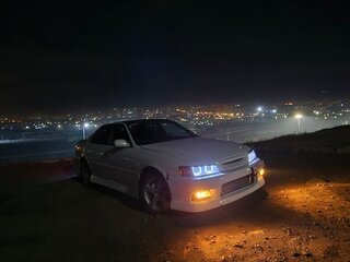 1996 Toyota Chaser VI (X100), белый, 1015000 рублей, вид 1
