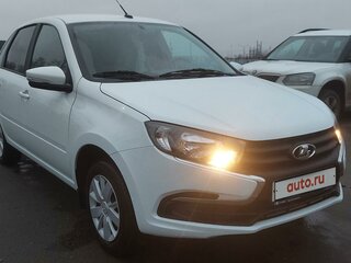 2023 Lada (ВАЗ) Granta I Рестайлинг, белый, 880000 рублей, вид 1