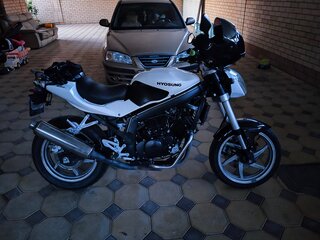 Hyosung Comet GT250