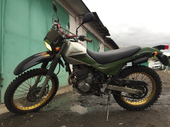 1997 Kawasaki KL 250, зелёный - вид 1