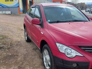 2005 SsangYong Actyon 4-speed I, красный, 630000 рублей, вид 5