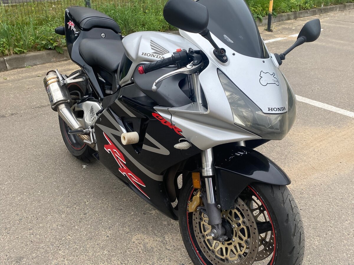 Honda CBR 954 RR