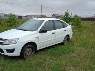 2015 Lada (ВАЗ) Granta I, белый, 480000 рублей, вид 1