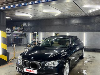 2013 BMW 7 серии Long 750Li xDrive V (F01/F02/F04) Рестайлинг, чёрный, 1950000 рублей, вид 1