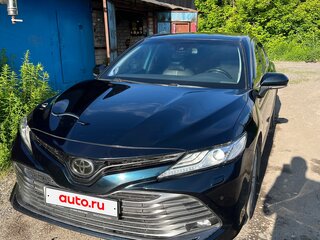 2019 Toyota Camry VIII (XV70), синий, 2990000 рублей, вид 1