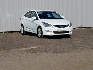 2016 Hyundai Solaris I Рестайлинг, белый, 875000 рублей, вид 1
