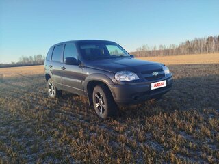 2016 Chevrolet Niva I Рестайлинг, коричневый, 450000 рублей, вид 1