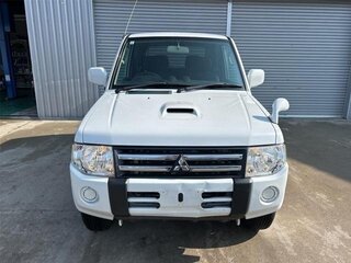 2011 Mitsubishi Pajero Mini II, белый, 547000 рублей, вид 1