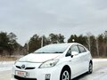 2011 Toyota Prius III Рестайлинг (XW30), белый, 980000 рублей