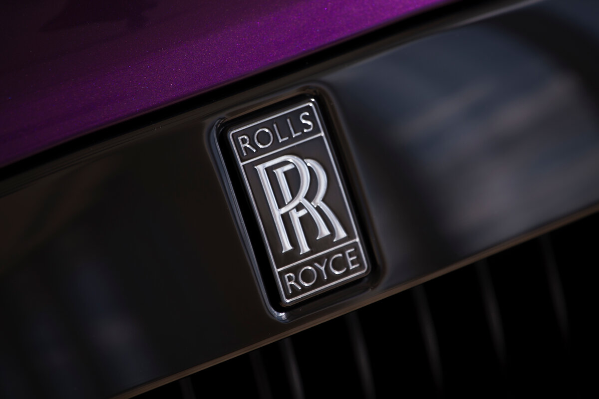 2020 Rolls-Royce Wraith Black Badge, чёрный - вид 12.