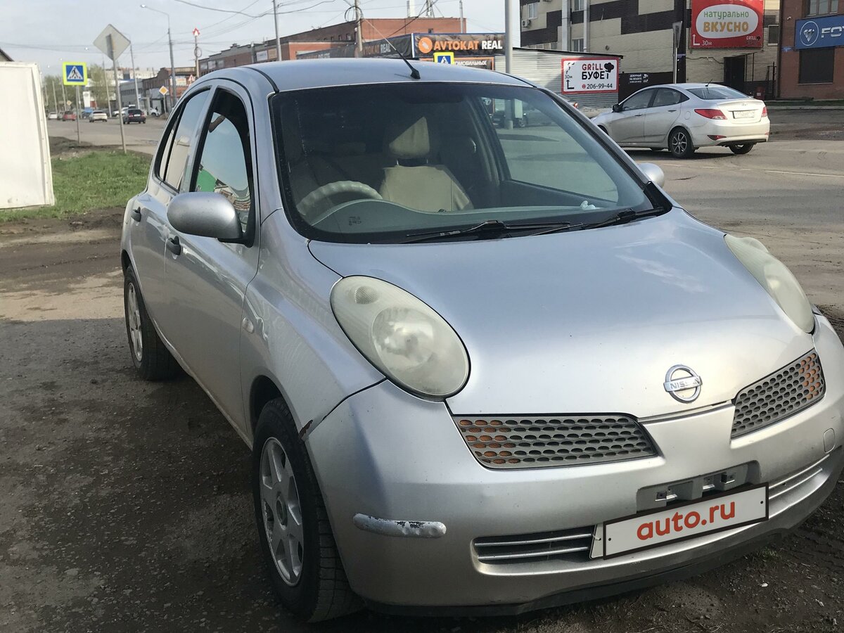 Nissan March 2022