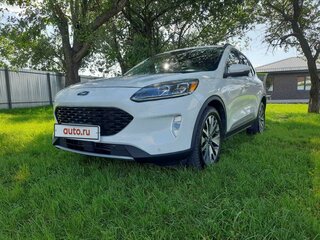 2020 Ford Escape IV, белый, 2390000 рублей, вид 1