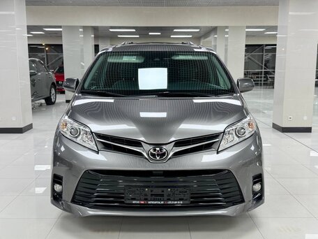 Price toyota hot sale sienna 2018