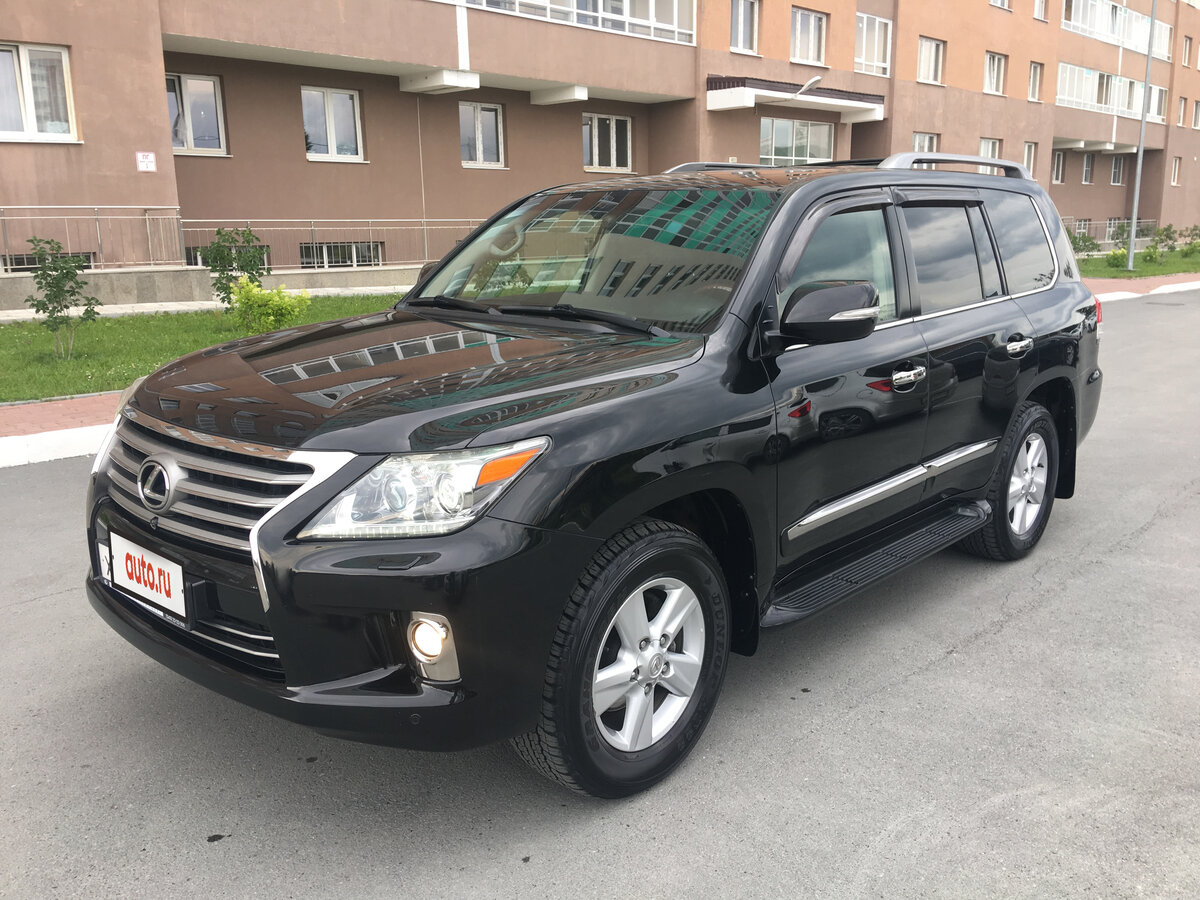 Lexus LX 570 2012