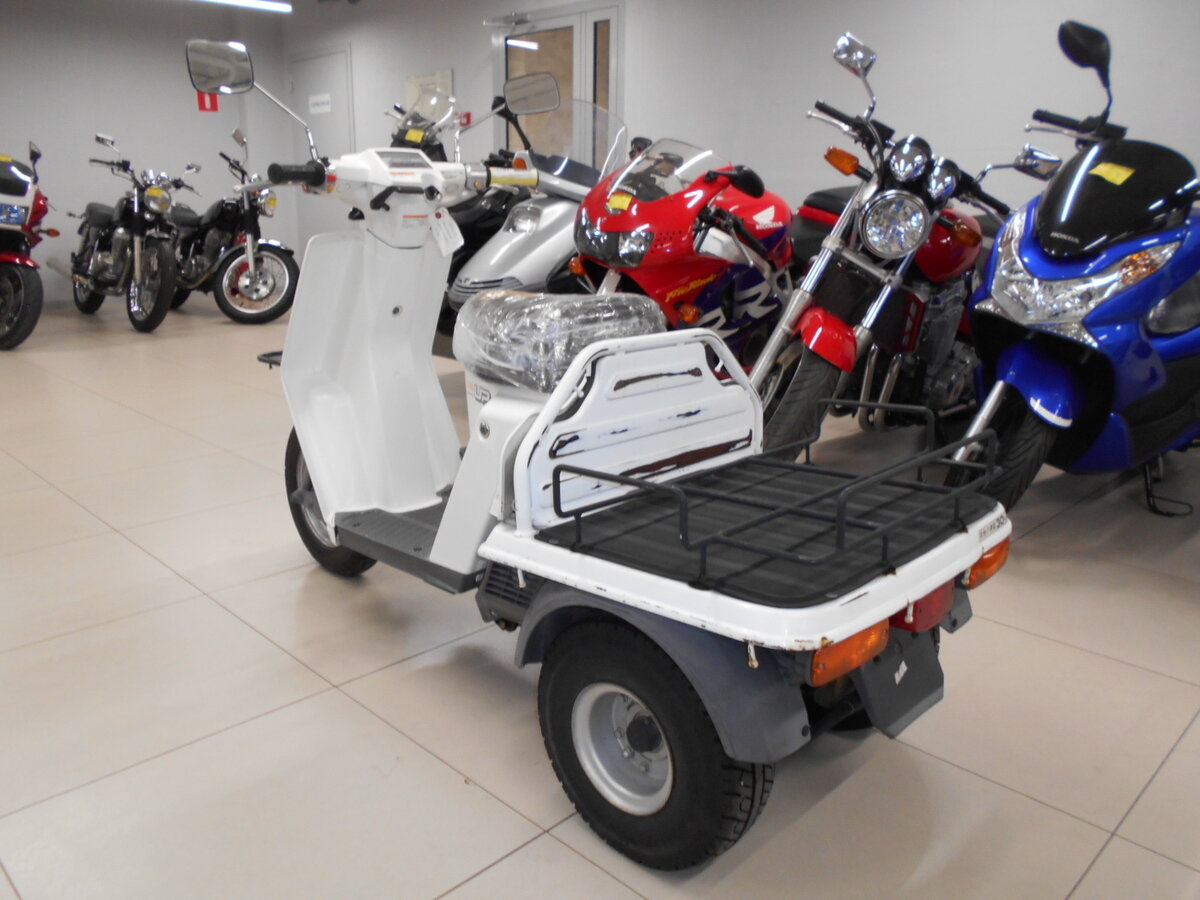Японский трицикл Honda Gyro