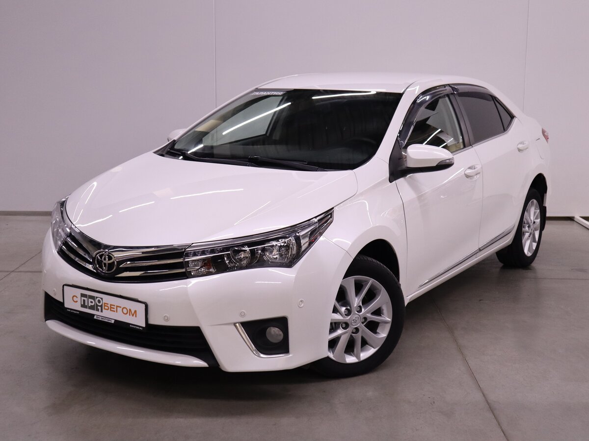 Toyota Corolla 2013 Р±РµР»С‹Р№