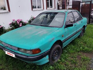 1988 Mitsubishi Galant VI, зелёный, 88000 рублей, вид 1