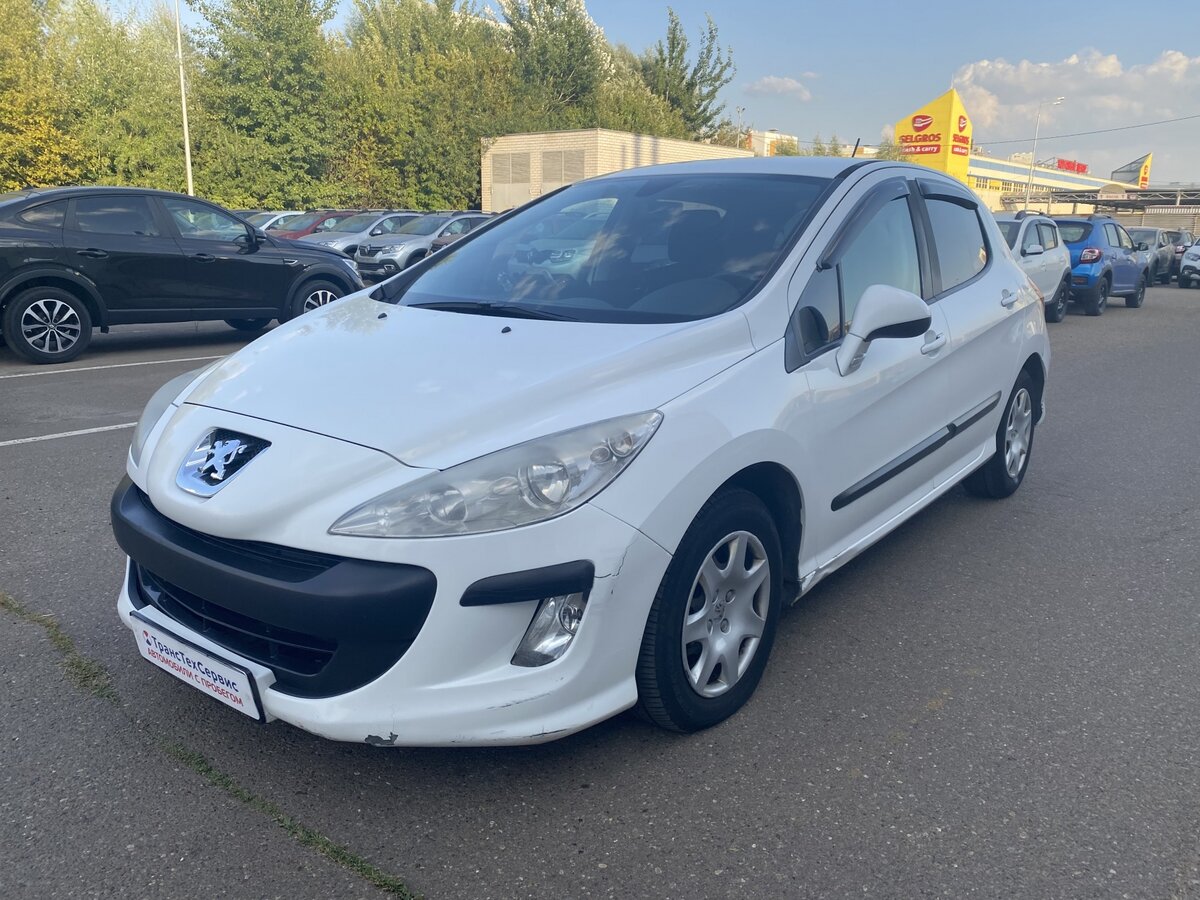 Купить б/у Peugeot 308 I 1.6 AT (120 л.с.) бензин автомат в Казани ...