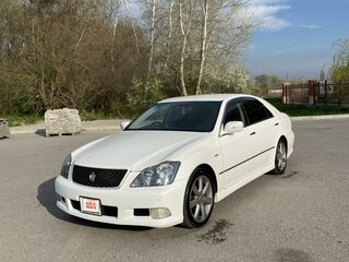 2004 Toyota Crown XII (S180), белый, 1699999 рублей, вид 1