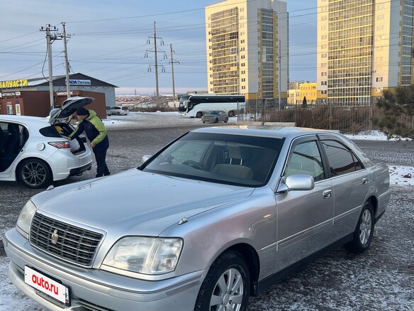 1999 Toyota Crown XI (S170), серый, 800000 рублей