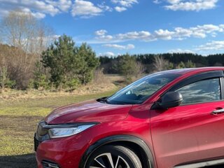 2018 Honda Vezel I Рестайлинг, красный, 2050000 рублей, вид 1