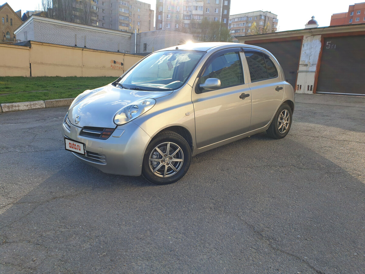 Nissan Micra Silver