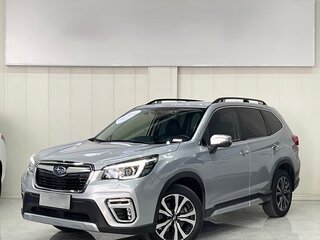 2021 Subaru Forester V, серебристый, 2100000 рублей, вид 1