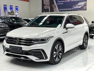 2022 Volkswagen Tiguan L II Рестайлинг (China Market), белый, 2300000 рублей, вид 1