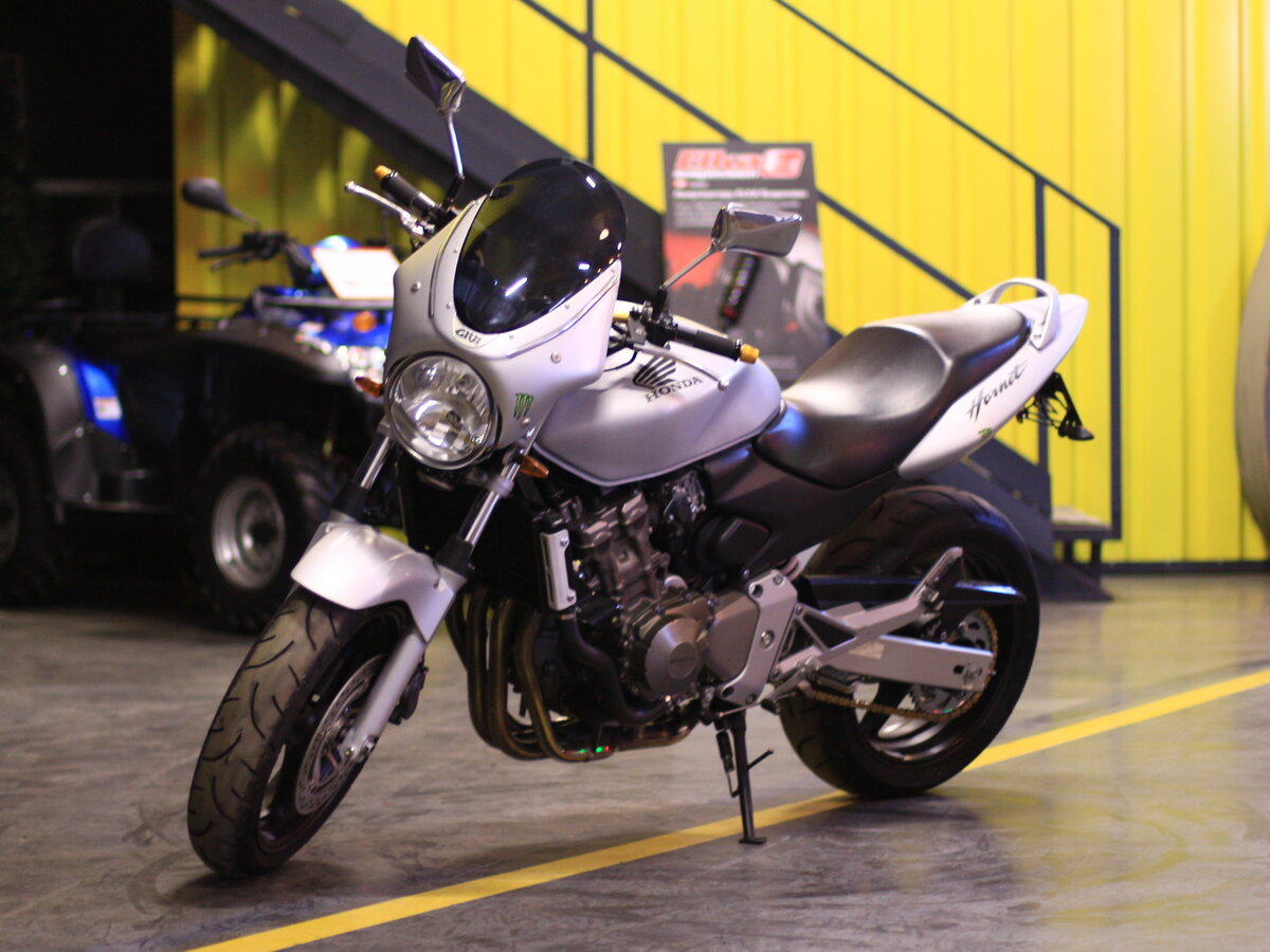 Honda Hornet 2004 обвес