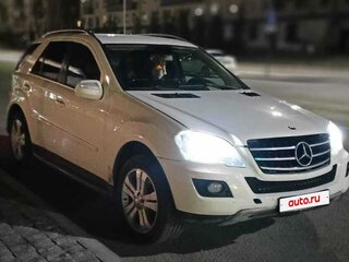 2008 Mercedes-Benz M-Класс 350 II (W164) Рестайлинг, белый, 1100000 рублей, вид 1