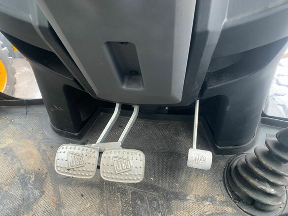 2024 JCB 3DX, жёлтый, 10600000 рублей - вид 21