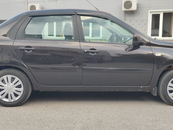 2018 Datsun on-DO I, коричневый, 500000 рублей - вид 2