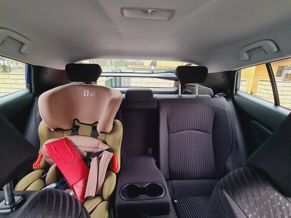 2016 Toyota Prius IV (XW50), синий, 1350000 рублей - вид 13