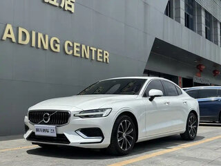 2022 Volvo S60 III, белый, 2215000 рублей, вид 1