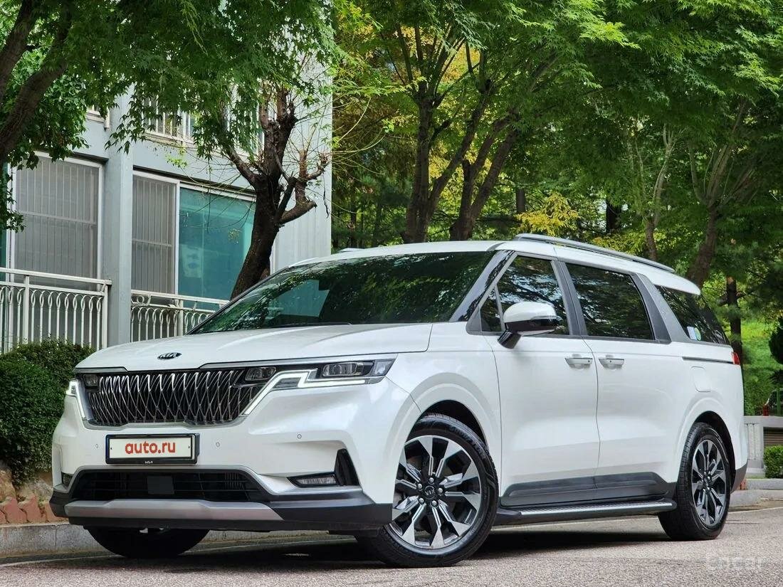 Kia Carnival Р±РµР»С‹Р№